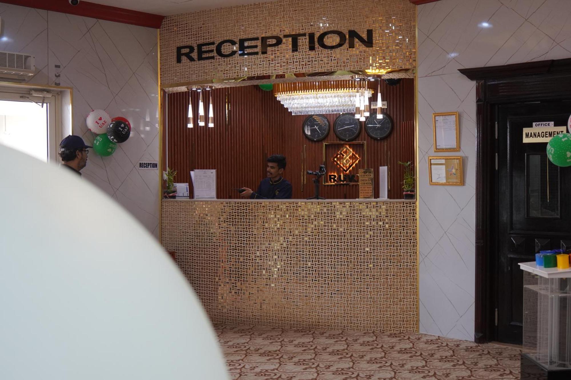 Ruwi Beach Hotel Apartments - Maha Hospitality Group Шарджа Екстериор снимка