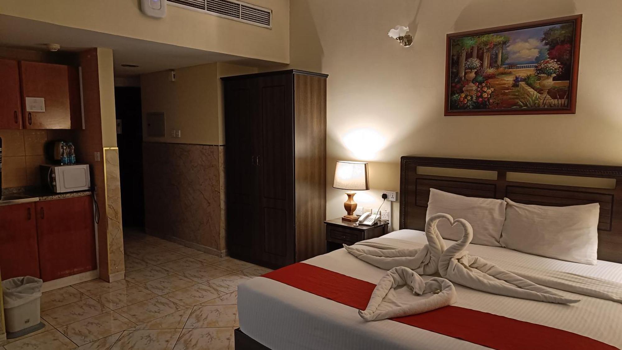 Ruwi Beach Hotel Apartments - Maha Hospitality Group Шарджа Екстериор снимка