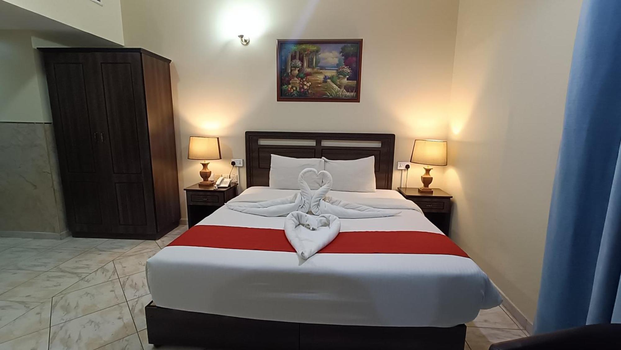 Ruwi Beach Hotel Apartments - Maha Hospitality Group Шарджа Екстериор снимка