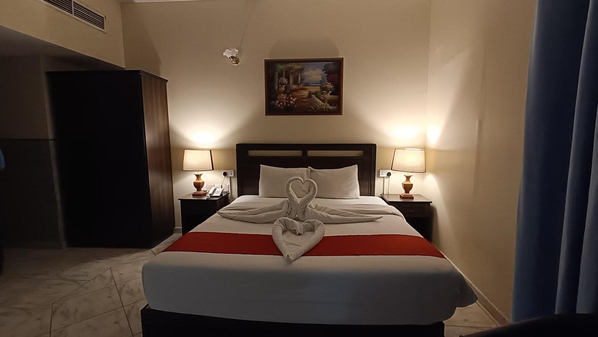 Ruwi Beach Hotel Apartments - Maha Hospitality Group Шарджа Екстериор снимка